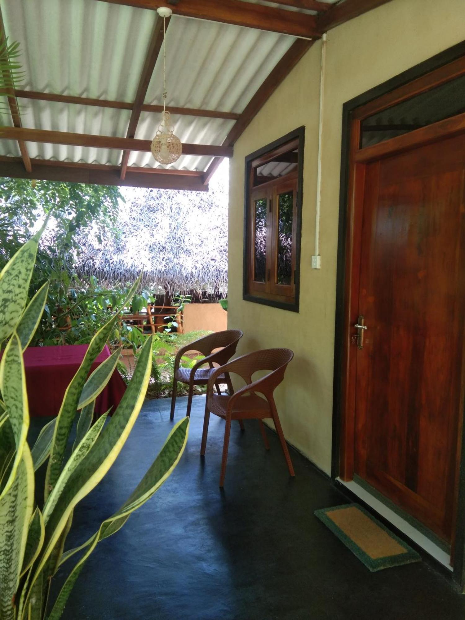 Joshua'S Cottage Sigiriya Exteriör bild